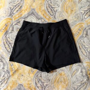 Old Navy Active Black high rise shorts size medium